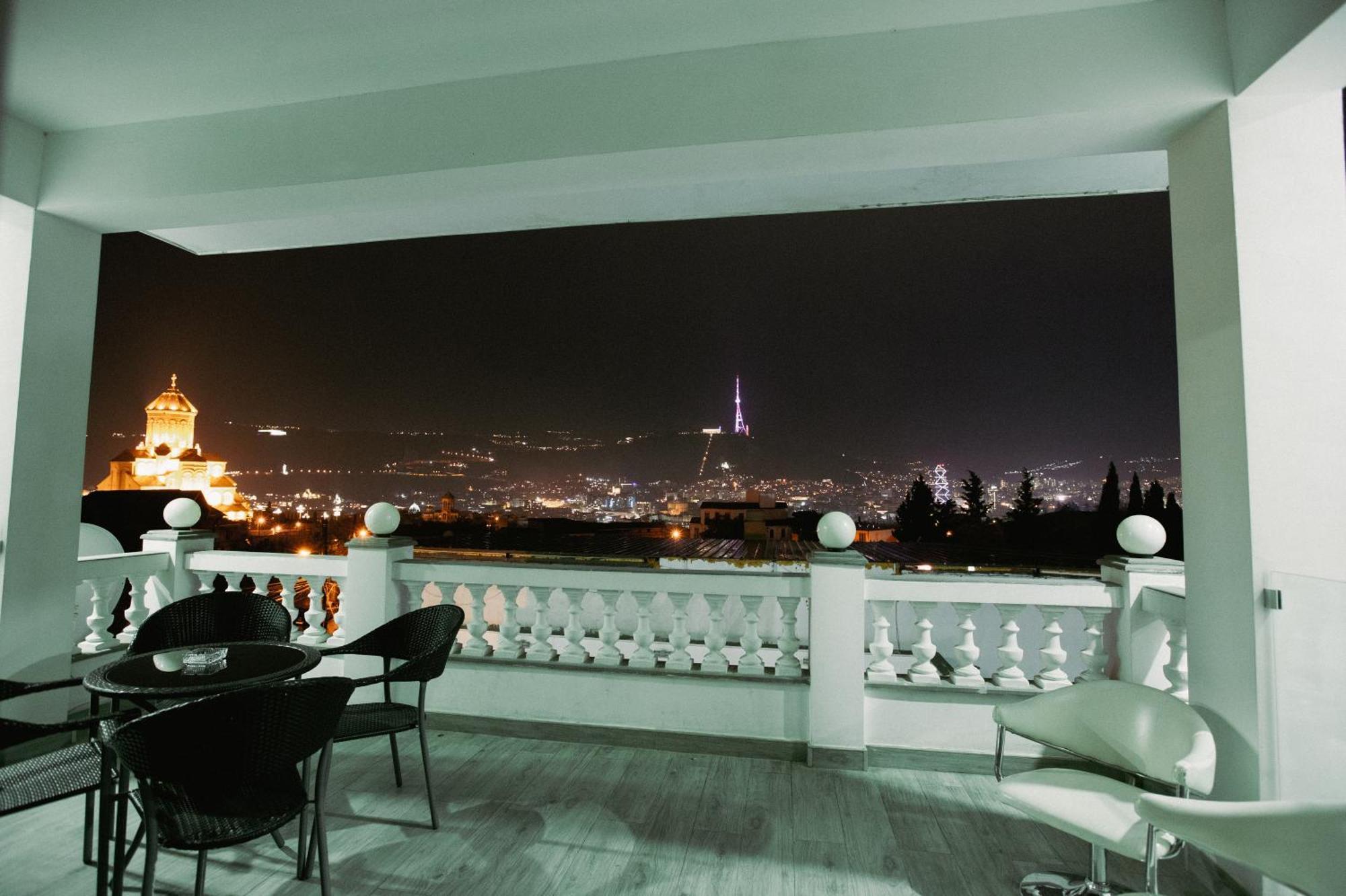 Hotel White House Tbilisi Exterior foto